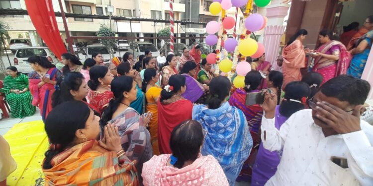 वसंत विहार गुलमोहोर सोसायटी येथे श्री गणेश जयंती निमित्त पाळणा सोहळा दिमाखदार वातावरणात संपन्न..