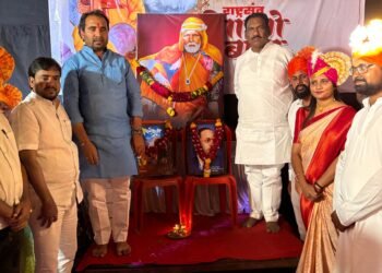 शिवस्वराज्य सप्ताह निमित्ताने समाजातील कर्तुत्वान समाज सेवकांचा पुरस्कार देऊन सन्मान….