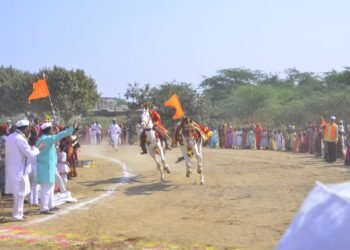 माघवारी तिसरे गोल रिंगण पेनूर येथे संपन्न