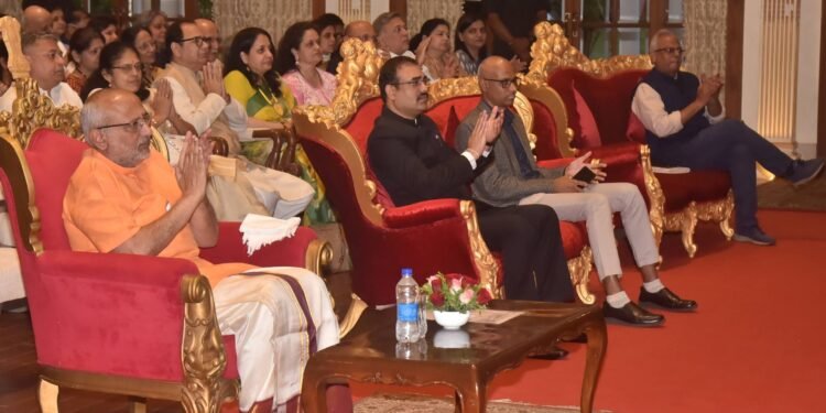 राजभवन येथे मराठी भाषा गौरव दिनानिमित्त ‘माय लेकरं’ कार्यक्रम संपन्न