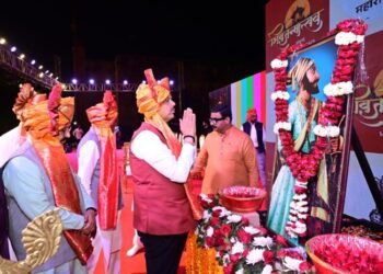 छत्रपती शिवाजी महाराजांचे आग्रा येथे भव्य स्मारक उभारणार