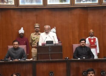 राज्यपालांच्या अभिभाषणाने अर्थसंकल्पीय अधिवेशनाची सुरुवात