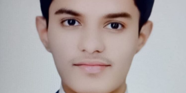 धक्कादायक | कॉलेजच्या इमारतीवरून उडी मारून युवकाने संपवलं जीवन