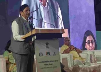 केवळ पारंपरिक खेळांसाठी मैदान उपलब्ध