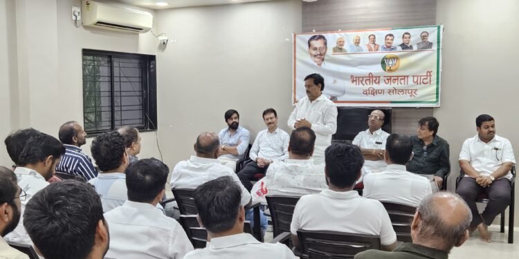 शासनाकडून एक राज्य, एक गणवेश योजना मागे ;आ. सुभाष देशमुख यांच्या पाठपुराव्याला यश..