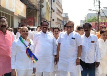 Solapur | भगवान महावीर जयंती शोभायात्रा मोठ्या उत्साहात