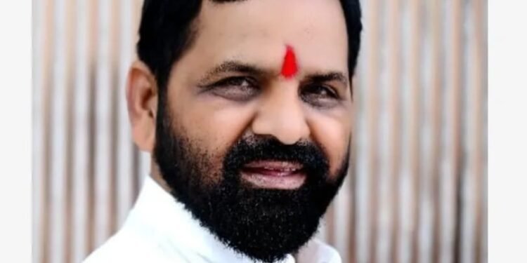 फलोत्पादन, रोजगार हमी मंत्री भरत (शेठ) गोगावले सोलापूर दौऱ्यावर..