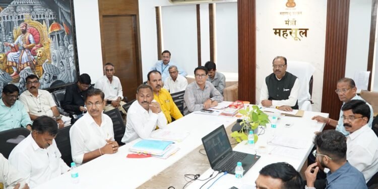 महामुंबई एसईझेडमधील शेतकऱ्यांच्या जमिनी परत देण्याच्या मागणीबाबत सविस्तर प्रस्ताव