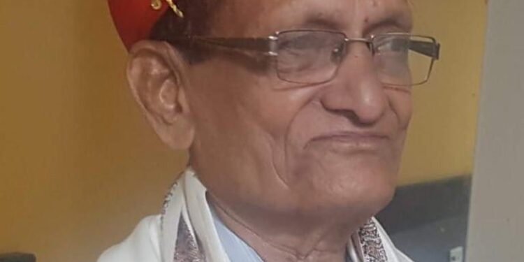 शासन-अधिकारी संघटनेतील संवाद सेतू हरपला