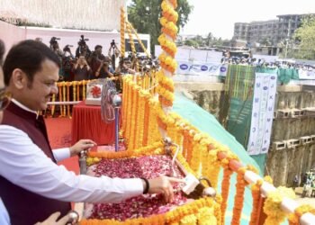 मेट्रो मार्ग ७ अ मधील भुयारी बोगद्याचे ‘ब्रेक थ्रू’ यशस्वीरित्या पूर्ण