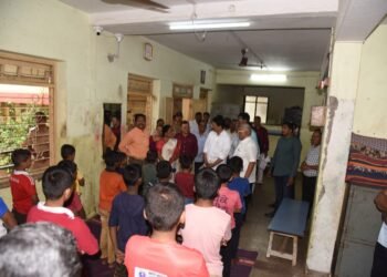 शासन बालकल्याण संकुल संस्थेच्या पाठिशी 