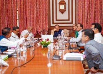 कृषी विद्यापीठासाठी शेतीयोग्य जागेचा शोध दहा दिवसात घ्या – उपमुख्यमंत्री अजित पवार