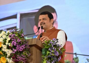 वर्ष २०२६ अखेर शेतकऱ्यांना १२ तास मोफत वीज 