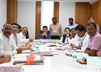 लातूर जिल्हा क्रीडा संकुलाचे अद्ययावतीकरण करावे