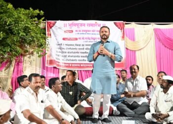 पालकमंत्री जयकुमार गोरे यांच्या हस्ते बार्शी तालुक्यातील विकासकामांचे उद्घाटन