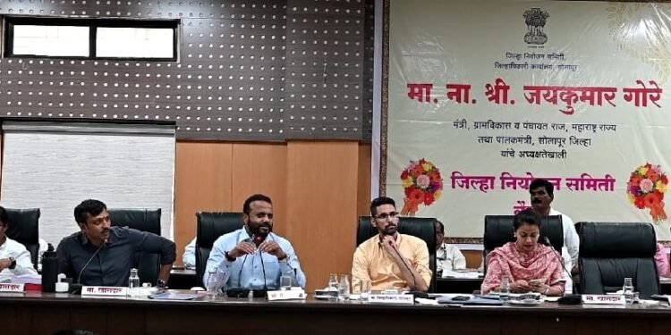 टँकरची मागणी झाल्यावर ४८ तासांत मंजुरी अनिवार्य – जनतेचा हक्क!