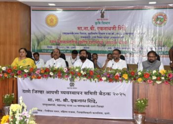 आपत्कालीन परिस्थितीमध्ये सर्व यंत्रणांनी एक टीम म्हणून कर्तव्यभावनेने काम करावे