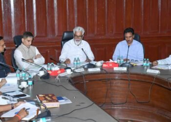 प्रत्येक शाळेत मराठी शिकविणे बंधनकारक 