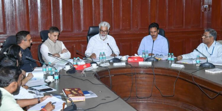 प्रत्येक शाळेत मराठी शिकविणे बंधनकारक 