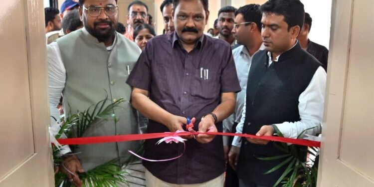 आता ग्रामीण भागातील विद्यार्थ्यांना मोफत जेईई 