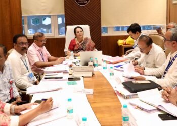 ऊसतोड महिला कामगारांच्या समस्यांवर ठोस उपाययोजना