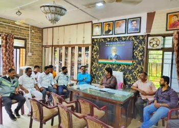 शिवसेना (ठाकरे) पक्षाच्या नेत्यांची काँग्रेस भवनला सदिच्छा भेट