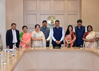 महाराष्ट्राला जागतिक गुंतवणुकीचे केंद्र बनविण्याचा संकल्प