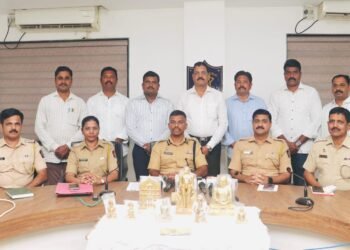 12 तास.! बाहुबली मंदिर,धानम्मा देवी मंदिरातील चोरटे जेरबंद — सोलापूर गुन्हे शाखेची धडाकेबाज कामगिरी..