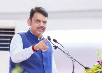 प्रतीक्षा संपली..| मुख्यमंत्री उद्या सोलापूर दौऱ्यावर..! मुंबई विमान सेवेस होणार प्रारंभ..