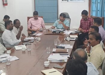 इलेक्शन जवळ आलंय..!दोन उड्डाणपुलांसाठी महापालिकेत महत्त्वपूर्ण बैठक..