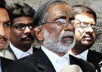 पत्नीची छेडछाडचा वाद ; खुनाच्या आरोपातून दोघांची निर्दोष मुक्तता..