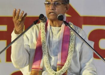 मनुष्य जन्माच्या सार्थकतेसाठी भगवंताचे नामस्मरण आवश्यक