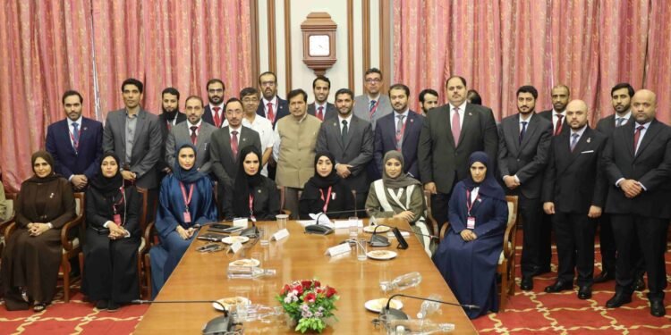 कौशल्य विकासासाठी कतारने महाराष्ट्रासोबत भागीदारी करावी