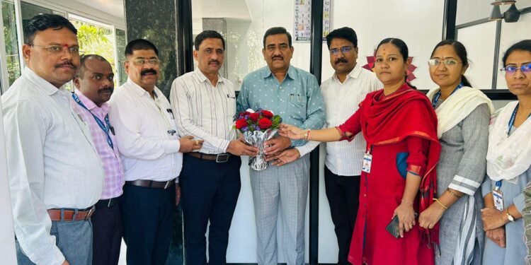 “वेतन रखडले, संयम सुटला! जलजीवन मिशन कर्मचाऱ्यांचा भडका; मुख्यमंत्र्यांच्या कार्यालयात हालचाली”