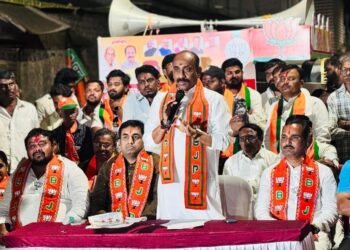 प्रभाग ११ मध्ये कोठे–कल्याणशेट्टी जोडीची जादू; विकासाच्या शब्दांनी लिंगायतबहुल भागात जल्लोष!”