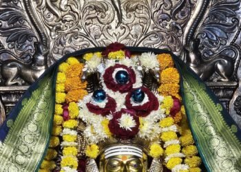 बोला एकदा भक्तलिंग हर्र बोला हर्र श्री शिवयोगी सिद्धेश्वर महाराज की जय!