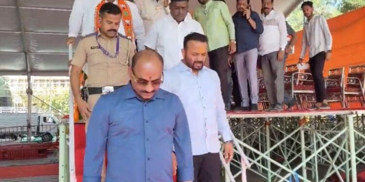 “ब्रेकिंग:  मुख्यमंत्री फडणवीसांची सभा सोलापूर निवडणुकीचा गेमचेंजर!” – जयकुमार गोरे