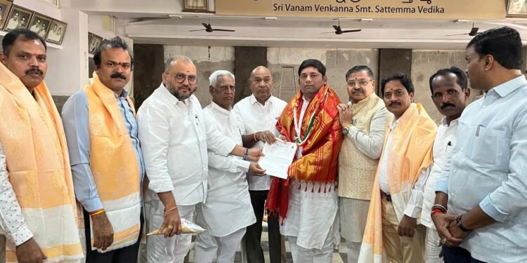 पश्चिम महाराष्ट्र पद्मशाली संघाच्या अध्यक्षपदी डॉ. सूर्यप्रकाश कोठे