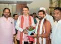 मुख्यमंत्री फडणवीसांकडून जिल्हा परिषदेच्या वारी नियोजनाचे कौतुक ; उत्कृष्ट व्यवस्थापनाबद्दल अध्यक्ष दीपक वैद्य,उपाध्यक्ष इंद्रजित पवार व अधिकाऱ्यांचे अभिनंदन..