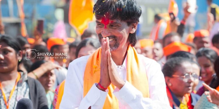 वादळातही डगमगणार नाही; मनोज जरांगे पाटलांच्या दसरा मेळाव्यासाठी सोलापूरच्या सकल मराठा समाजाचे आवाहन..